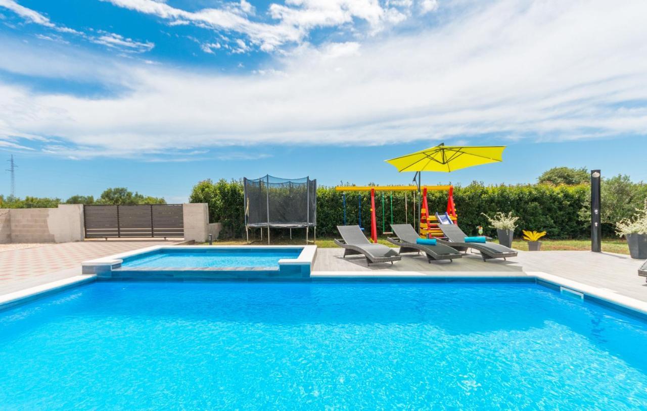 Villa Maris Zadarvillas Tinj Exteriér fotografie