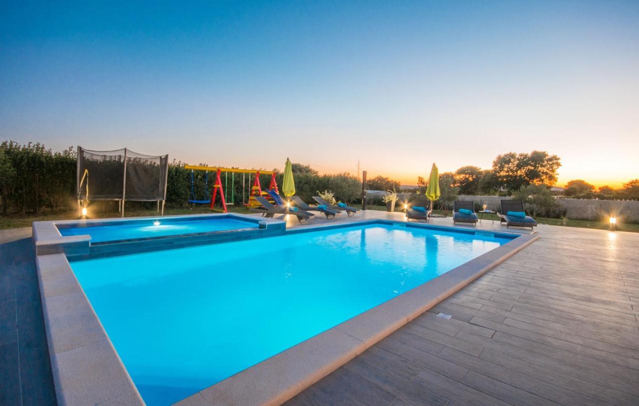 Villa Maris Zadarvillas Tinj Exteriér fotografie