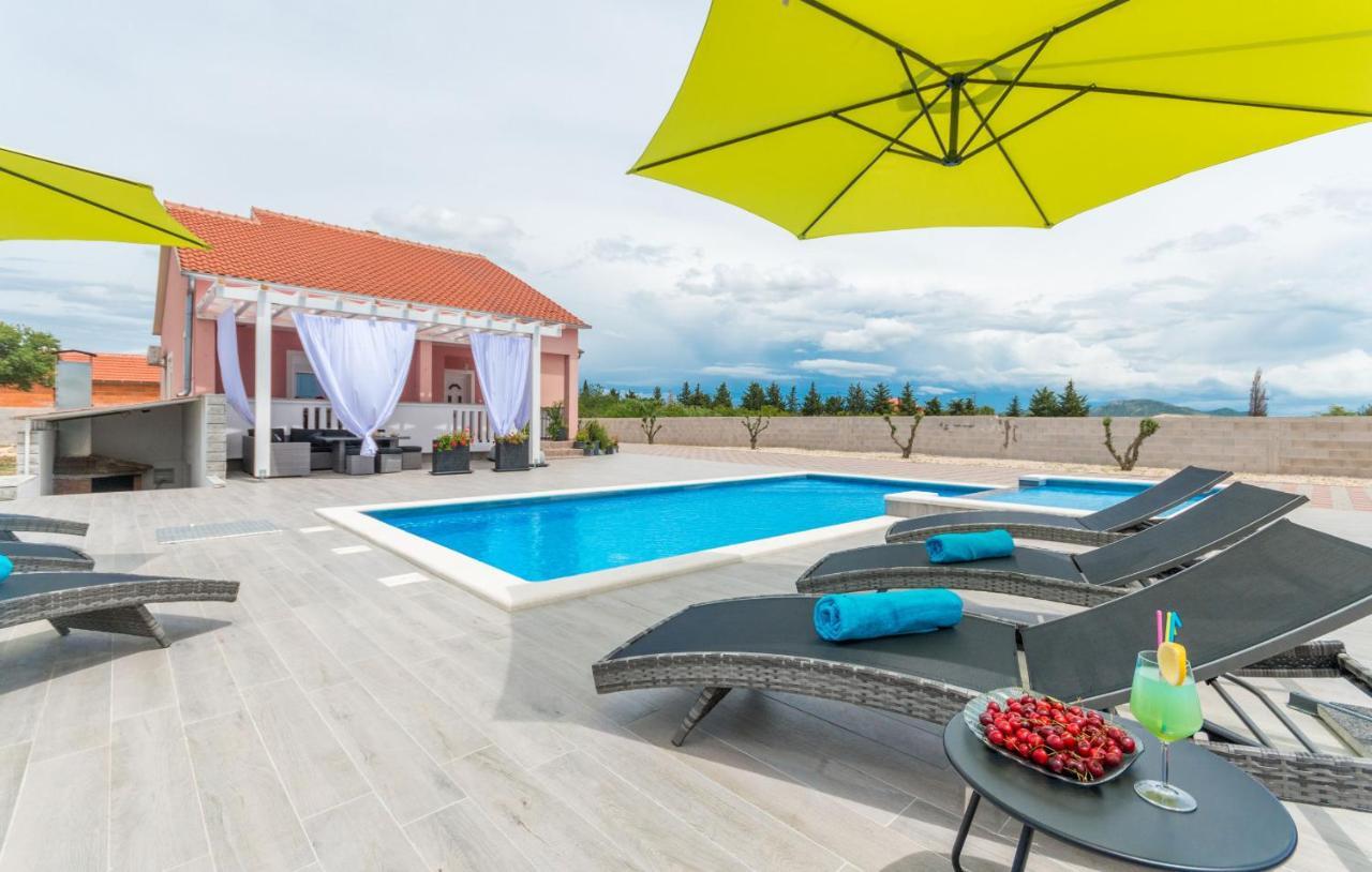 Villa Maris Zadarvillas Tinj Exteriér fotografie